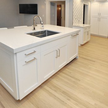 Wood Street Cabinet - Kitchen Remodel - Kitchen & Bath Near Me - Mokena, Illinois Wood Street Cabinet - Kitchen Remodel - Kitchen & Bath Near Me - Mokena, Illinois