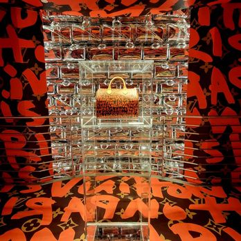 Louis Vuitton - Bag display - Leather Goods Near Me - New York, New York Louis Vuitton - Bag display - Leather Goods Near Me - New York, New York