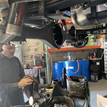 Premier West Gears - Miguel Senior confident in his work walked me through the whole process and allowed me to take as my pictures as I wanted. - Auto Repair Near Me - Corona, California Premier West Gears - Miguel Senior confident in his work walked me through the whole process and allowed me to take as my pictures as I wanted. - Auto Repair Near Me - Corona, California