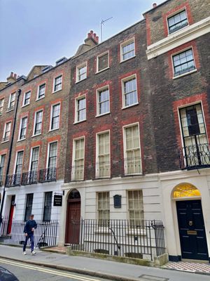 Benjamin Franklin House by null