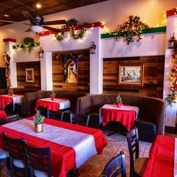 Mamma Mia - Another dining room shot, very beautiful. - Italian Near Me - Bakersfield, California Mamma Mia - Another dining room shot, very beautiful. - Italian Near Me - Bakersfield, California