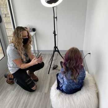 Essence Salon - Mini photo session for my daughter after she got some pinks and blues for her birthday - Hair Salons Near Me - Cedar Rapids, Iowa