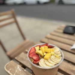 Mamaka Bowls - Maui Sunrise