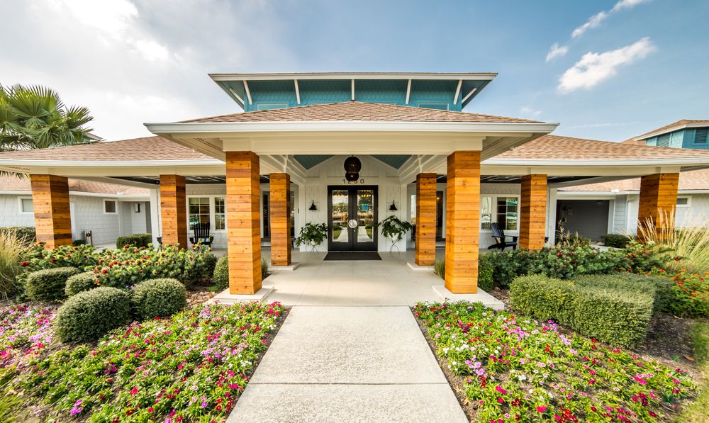 CABANA BEACH APARTMENTS Updated September 2024 73 Photos & 15