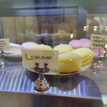 Rabbit Hole - a display of lemon macarons - Ice Cream & Frozen Yogurt Near Me - Portland, Oregon