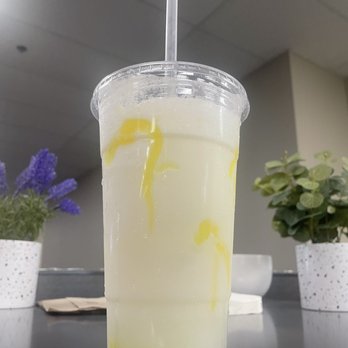 Carnival Food Trailer - Lemon smoothie - Food Trucks Near Me