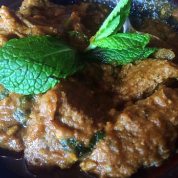 The Colonial - Korma, The Colonial - British Near Me - Darlinghurst, NSW