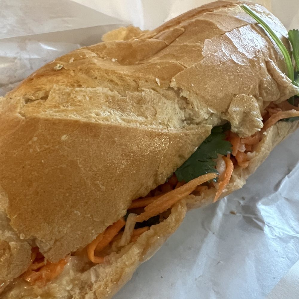 Lu's Sandwich NE - Vietnamese Near Me - Minneapolis, Minnesota Lu's Sandwich NE - Vietnamese Near Me - Minneapolis, Minnesota