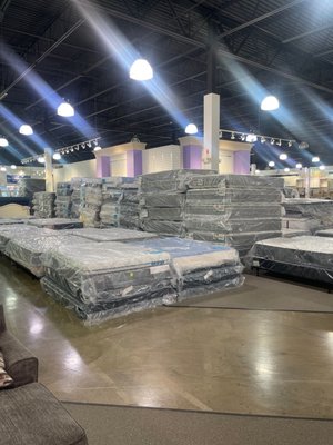 OVERSTOCK FURNITURE - Updated March 2025 - 12 Photos - 2321 N