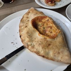 La Famiglia - Calzone