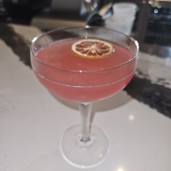 Smoke & Mirrors - Bars Near Me - Washington Dc, District of Columbia