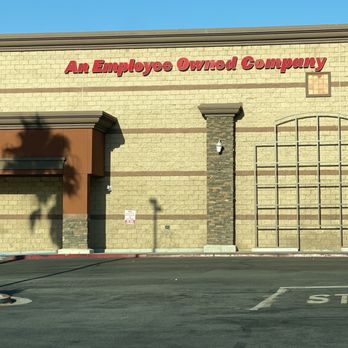 WinCo Foods - Supposedly "employee owned," but lacks the service - Grocery Near Me - Fontana, California WinCo Foods - Supposedly "employee owned," but lacks the service - Grocery Near Me - Fontana, California