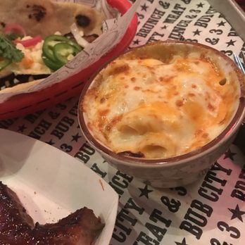 Bub City - Max & cheese - Barbeque Near Me - Chicago, Illinois