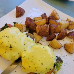 North Station - Garden eggs benedict