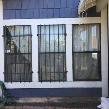 California Star Construction - Before Energy Efficient Windows were installed. - Roofing Near Me - Long Beach, California