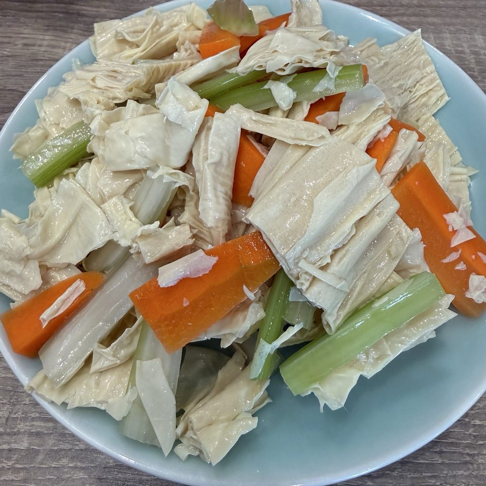 Celery With Tofu Skin Celery With Tofu Skin