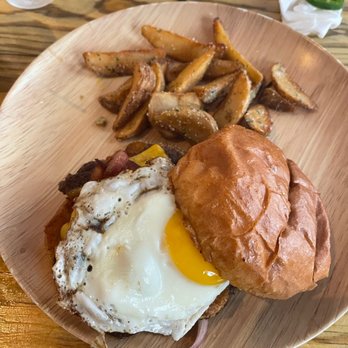 Kaffe Haus - Smash Brunch Burger - Breakfast & Brunch Near Me - San Juan, Puerto Rico Kaffe Haus - Smash Brunch Burger - Breakfast & Brunch Near Me - San Juan, Puerto Rico