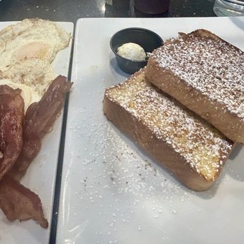 Keke's Breakfast Cafe - Choice breakfast with French toast, stuffed French toast with cream cheese, and Eggs Benedict - Breakfast & Brunch Near Me - Orlando, Florida Keke's Breakfast Cafe - Choice breakfast with French toast, stuffed French toast with cream cheese, and Eggs Benedict - Breakfast & Brunch Near Me - Orlando, Florida
