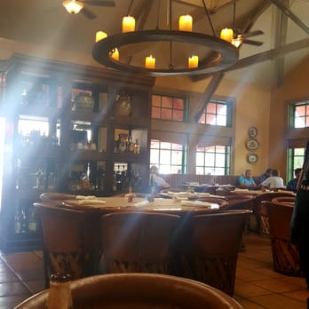 Dos Carlitos - Mexican Near Me - Santa Ynez, California