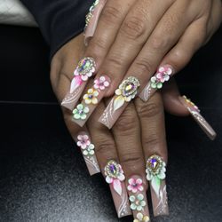 Maiquela's Cosmetology Academy - Estudiante s-734-mm