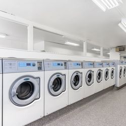 McKinley Hill Laundromat