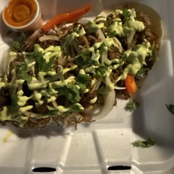 La Negra Tiene Tumbao - Fried beef (vaca frita) tacos