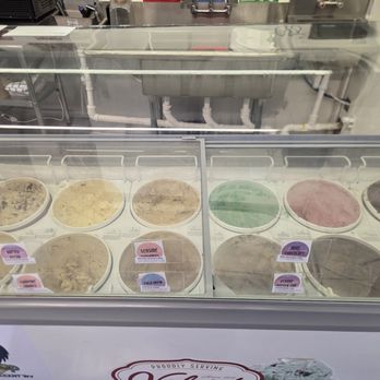 Whats The Scoop - Ice Cream & Frozen Yogurt Near Me - Point Pleasant, West Virginia
