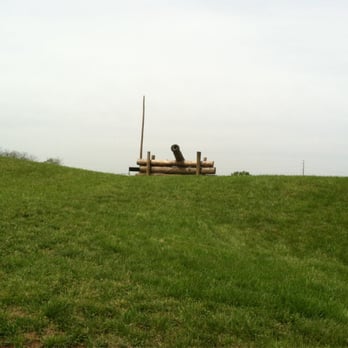 Mayfield Fort - Quaker gun - Landmarks & Historical Buildings Near Me - Manassas, Virginia