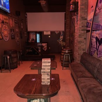 On the Rocks - Inside lounge - Sports Bars Near Me - Miami Beach, Florida