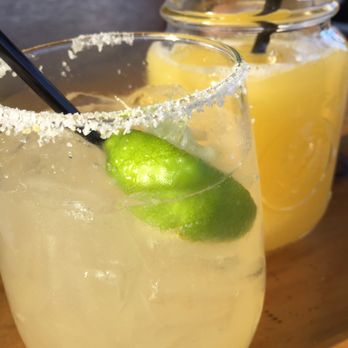 Clutch - Margarita and Manmosa - Mexican Near Me - Venice, California Clutch - Margarita and Manmosa - Mexican Near Me - Venice, California