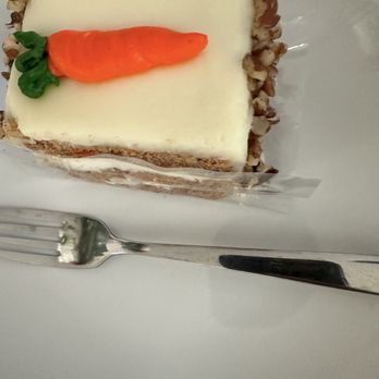 Costeaux - Petaluma - Carrot cake - Bakeries Near Me - Petaluma, California