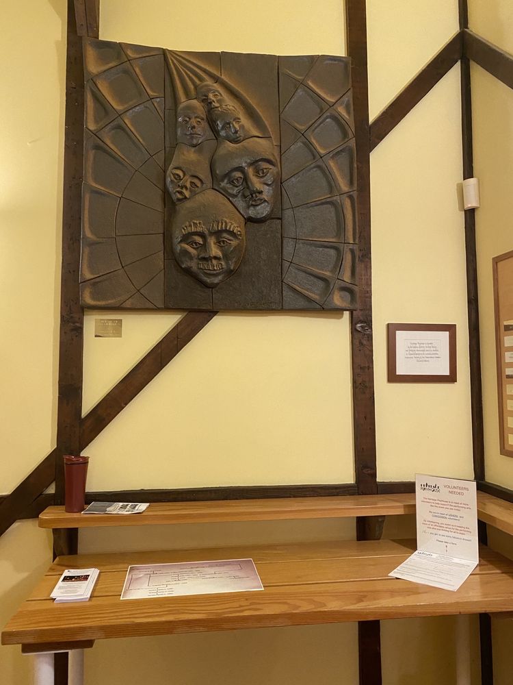 HERITAGE PLAYHOUSE Updated September 2024 662 North Road, Gibsons