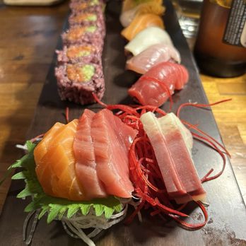 Sakana And Yasai - Sushi Bars Near Me - Albany, California