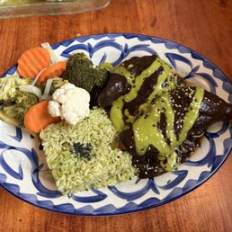 Pollo Con Mole Poblano