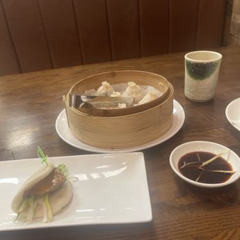 Old Shanghai Soup Dumpling - Tried the Peking duck and soup dumplings - Shanghainese Near Me - Palisades Park, New Jersey