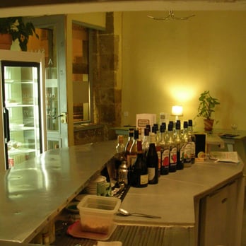 Kucero - Salle du Bar - Bars Near Me - Nevers, 58