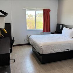 Motel 6 of Athens - Guest room