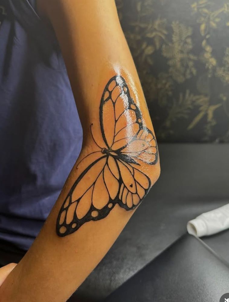 Tattoos By Sugarsisss Logo