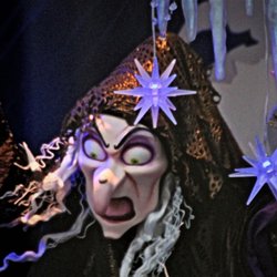 off fifth broadway shoes