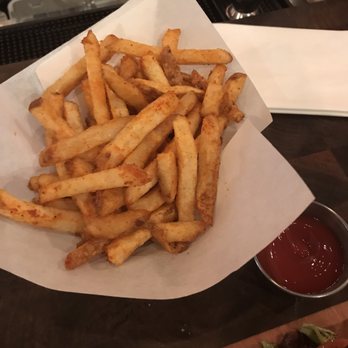 Laurel Tavern - New American Near Me - Studio City, California Laurel Tavern - New American Near Me - Studio City, California