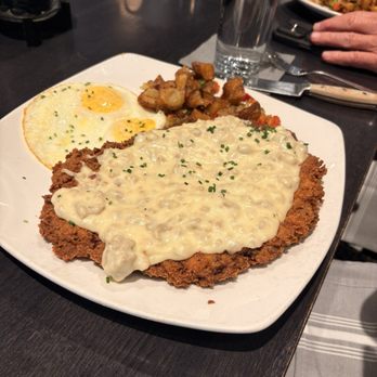 Pearl & Vine - Country fried steak and eggs - New American Near Me - Katy, Texas Pearl & Vine - Country fried steak and eggs - New American Near Me - Katy, Texas