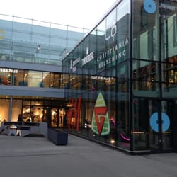 Ullevål Stadion Shopping/ Ullevaal sentrum