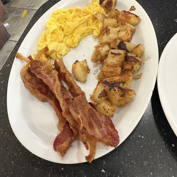 Joe's Cafe - Bacon, Eggs, and Home Fries - American Near Me - Sterling, Virginia Joe's Cafe - Bacon, Eggs, and Home Fries - American Near Me - Sterling, Virginia