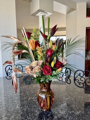Elite Flowers and Gifts by null