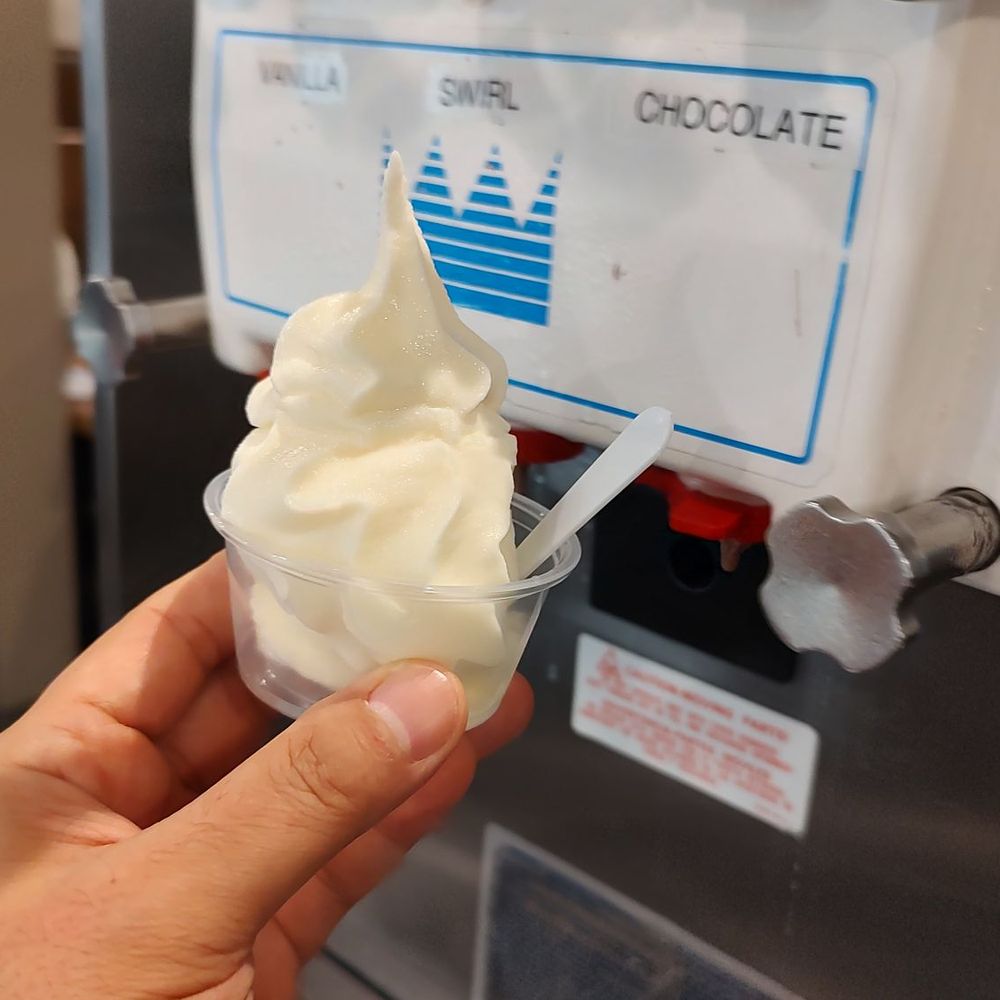 All That Shabu - Soft serve machine.  Vanilla, chocolate or swirl. - Buffets Near Me - Alhambra, California