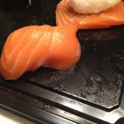 Sakura Sushi - Tjukke skiver.