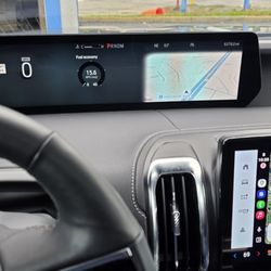 Avis - Interior of 2025 Ford Expedition Platinum