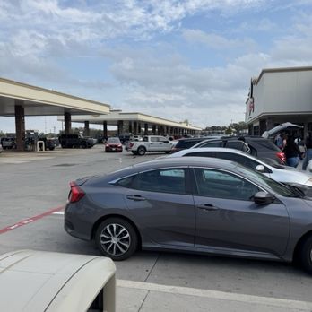 Buc-ee's - The continuation of the gas pumps. - Gas Stations Near Me - Denton, Texas