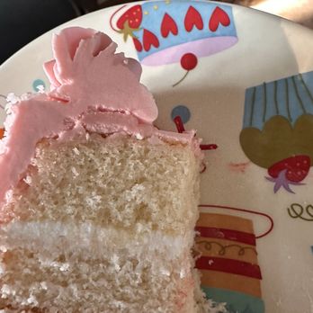 McGavin's Bakery - Bakeries Near Me - Bremerton, Washington
