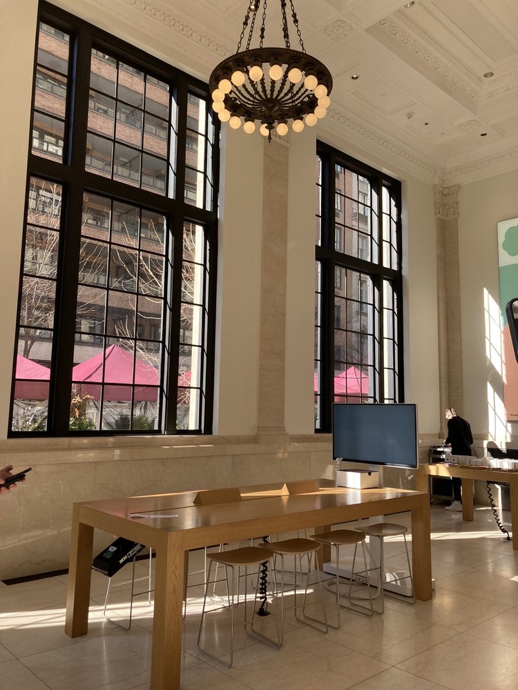 APPLE UPPER EAST SIDE 113 Photos & 201 Reviews 940 Madison Ave